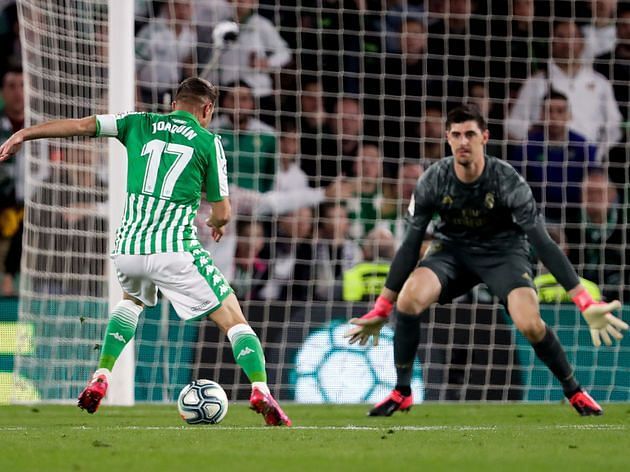 Joaquin could have put the game to bed in the second half but was still one of Betis' better performers